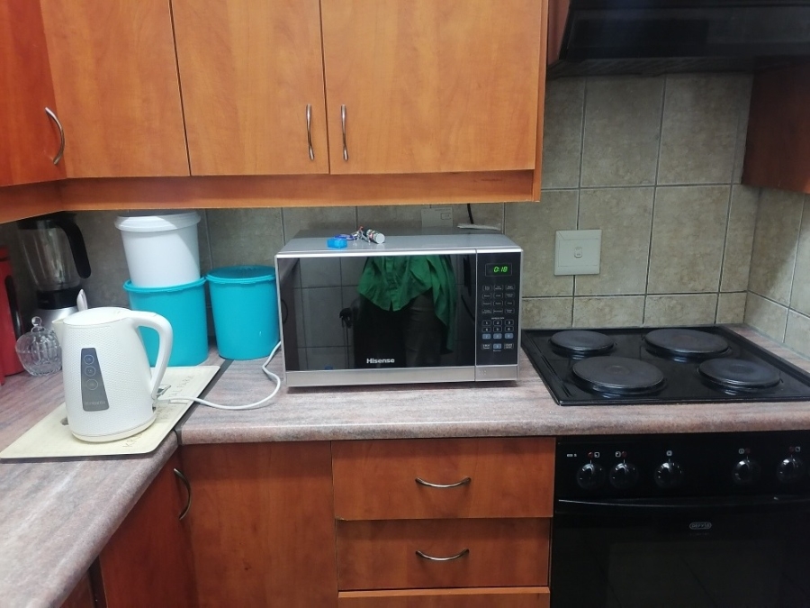 2 Bedroom Property for Sale in Potchefstroom North West